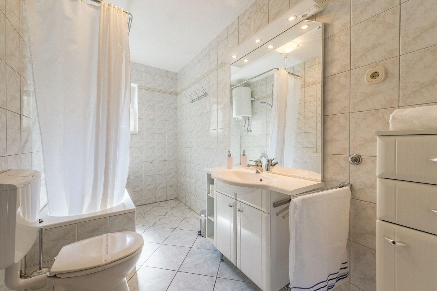 Apartment Bubi Trogir Ngoại thất bức ảnh